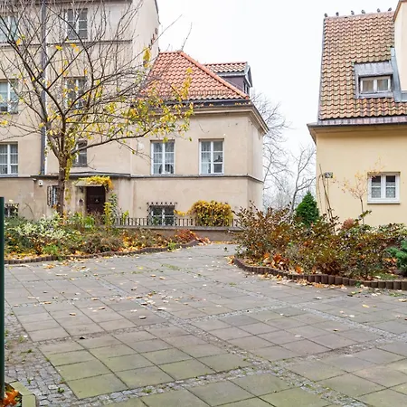 Superapart Krzywe Kolo 6 Warszawa Zewnętrze zdjęcie